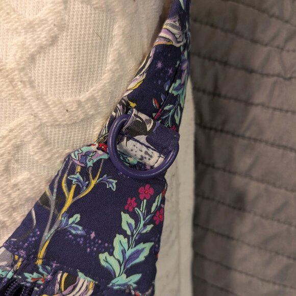 Harry Potter Vera Bradley Mini sling bag - Picture 6 of 11